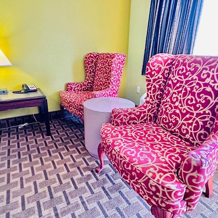 American Inn Princeton Екстериор снимка