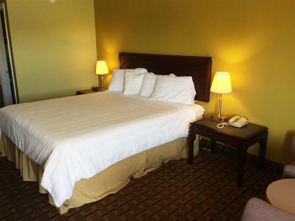 American Inn Princeton Стая снимка