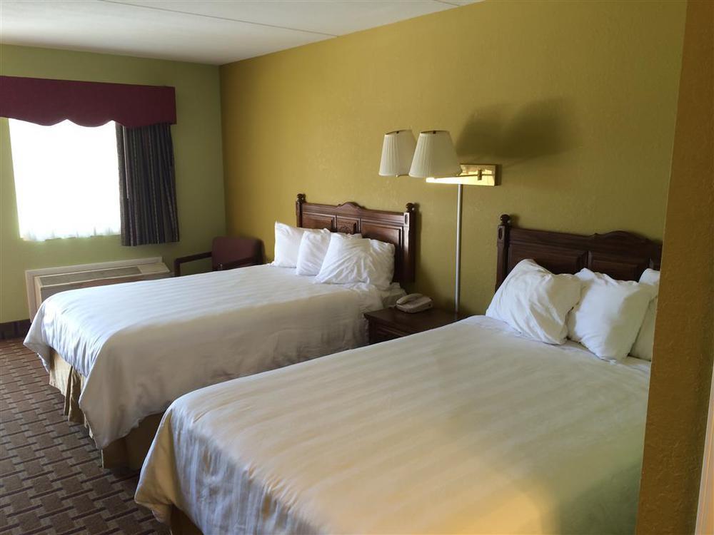 American Inn Princeton Стая снимка