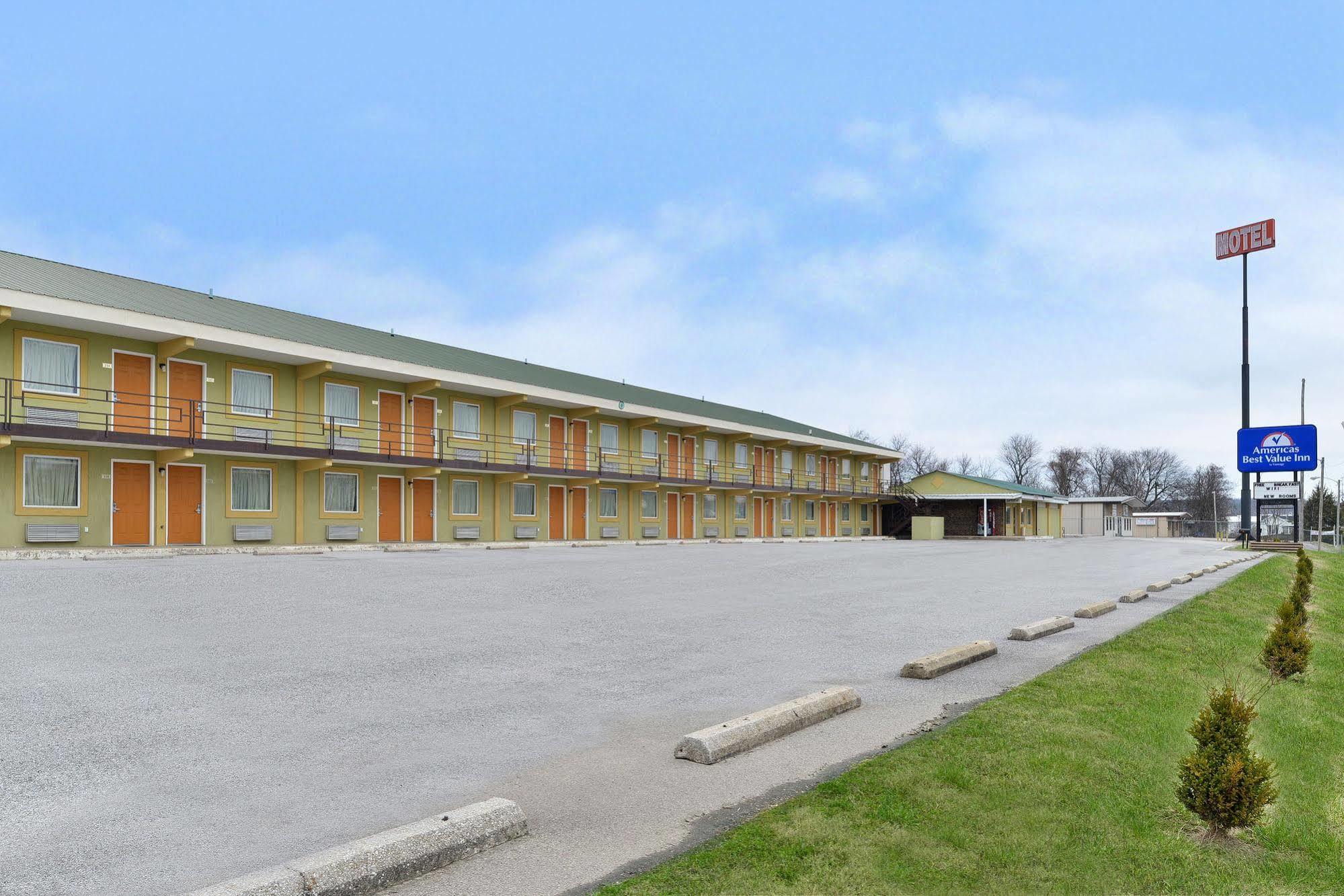 American Inn Princeton Екстериор снимка