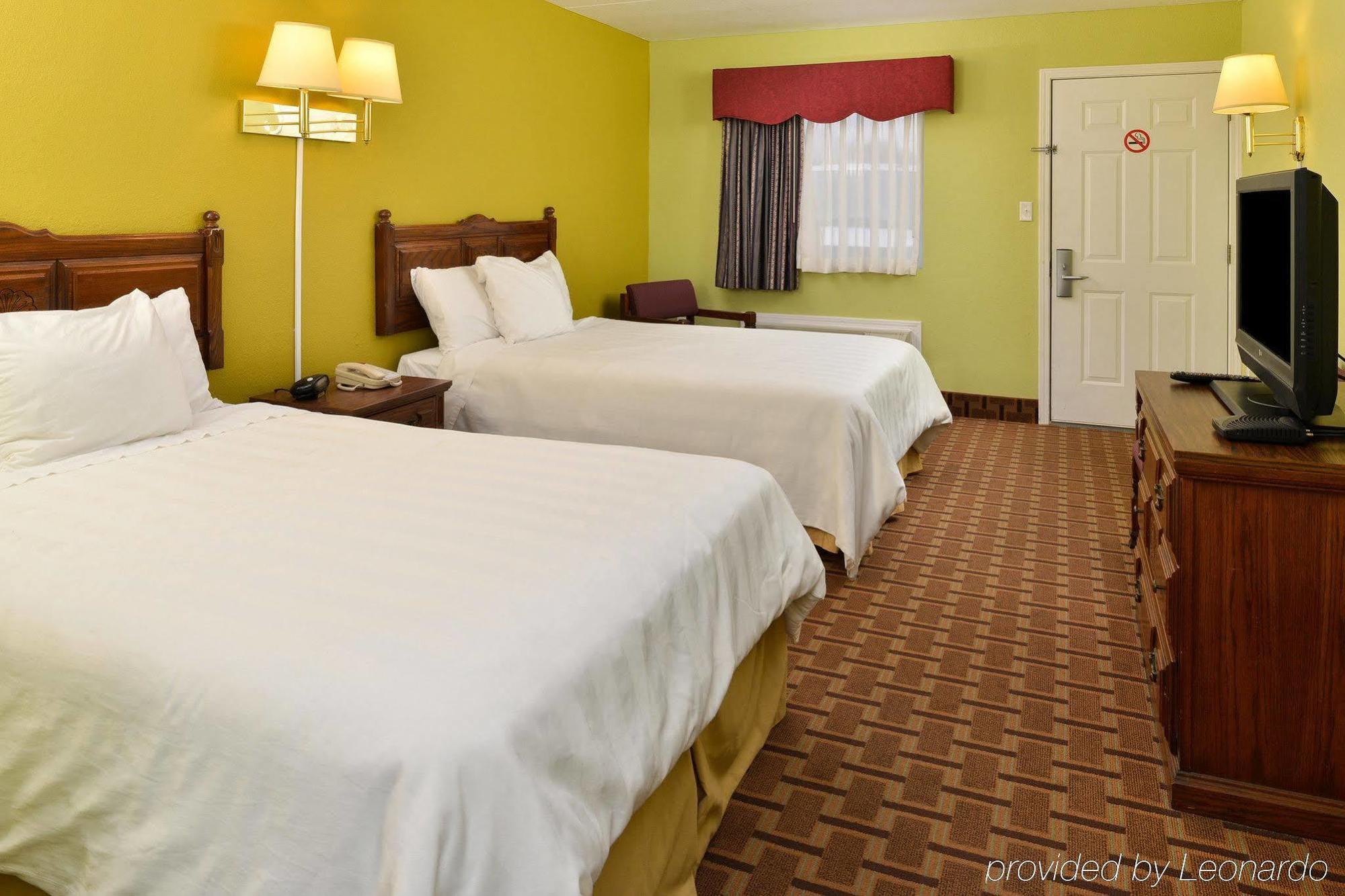 American Inn Princeton Екстериор снимка